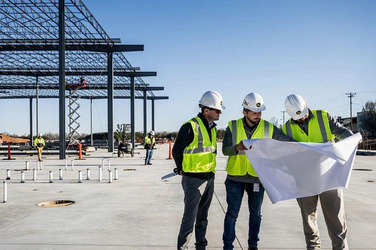 John Deere Expansion with Two New U.S. Facilities