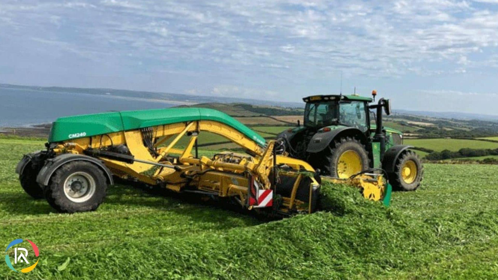 Oxbo Expands CM240 Twin Merger Production to UK