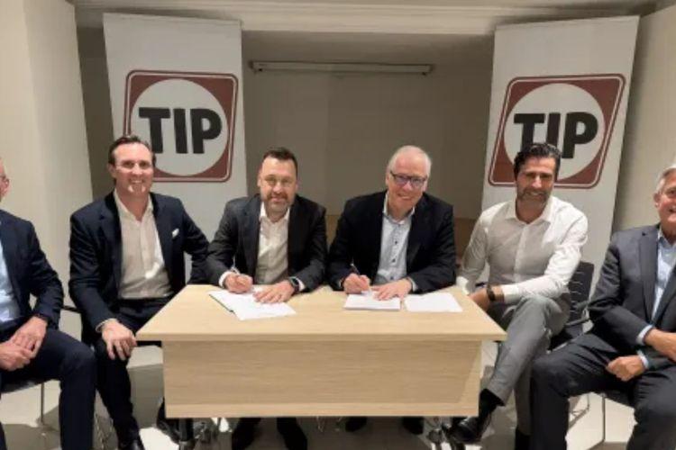 MAN and TIP Group Sign New Framework Agreement