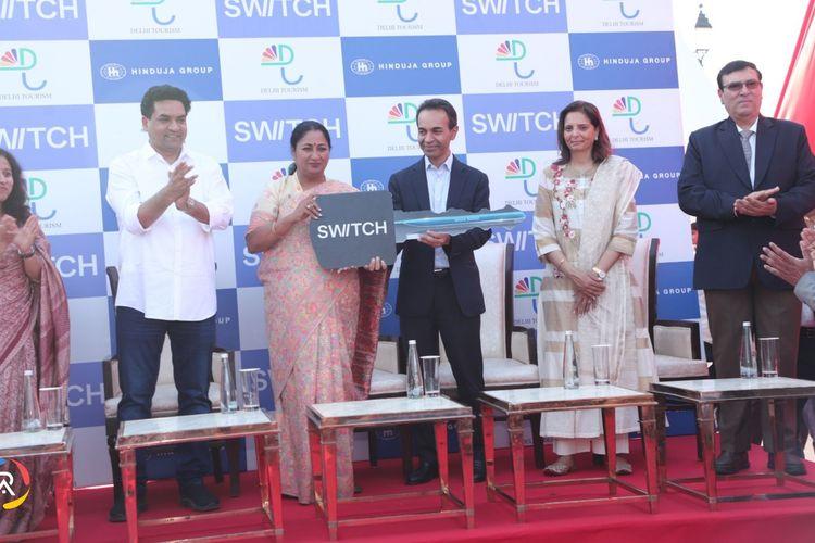 Switch Mobility rolls out electric double decker in Delhi