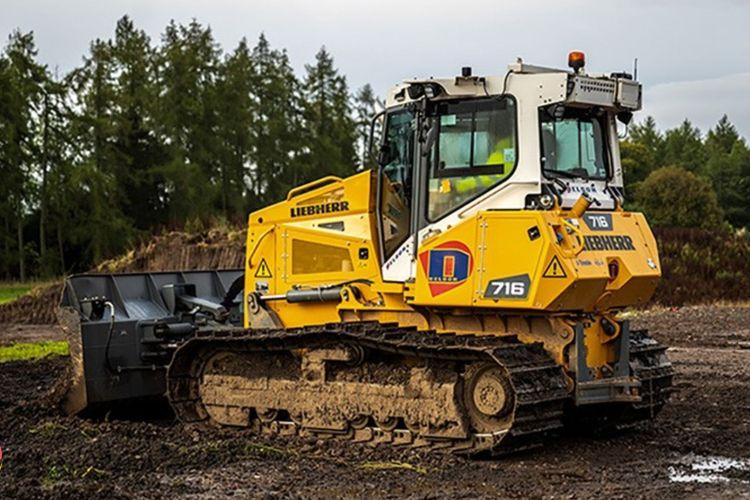 Delson Contracts Expands Fleet with Liebherr Dozer