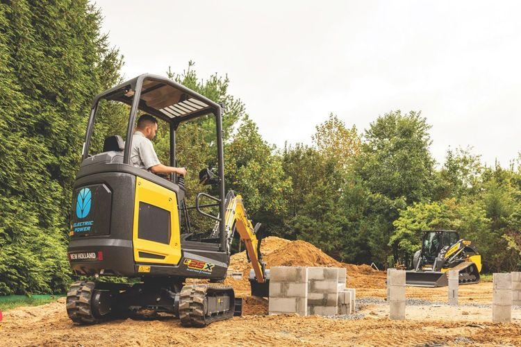New Holland Introduces Electric Excavator and Loader