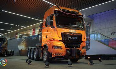 MAN Unveils 250-Tonne TGX Heavy-Duty Tractor