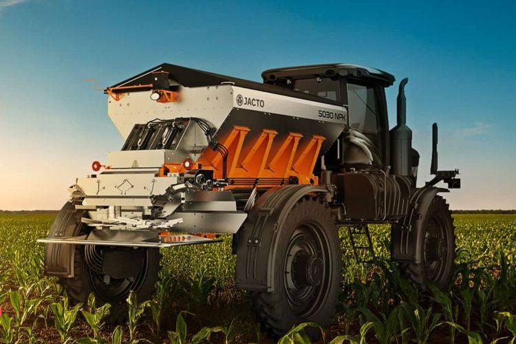 Jacto Launches 5030 NPK Fertilizer Spreader