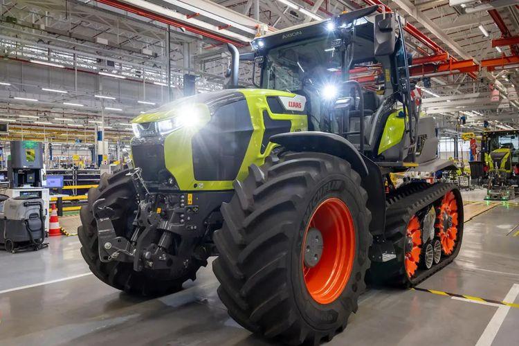 CLAAS Starts New Tractor Production at Le Mans