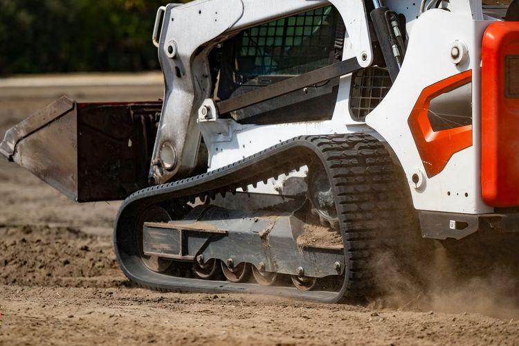 OTR Launches TrackBoss E5 Rubber Track for CTL