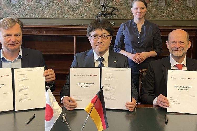 Daimler Truck Partners on Hamburg Hydrogen Supply Chain