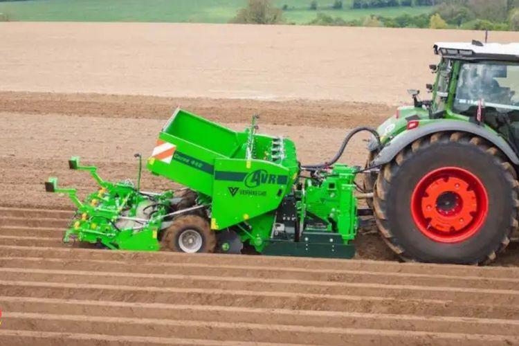 AVR Adds Power Harrow to Ceres 440 Planter