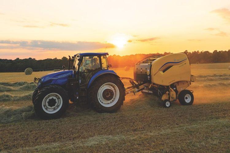 New Holland Agriculture Updates Roll-Belt Balers
