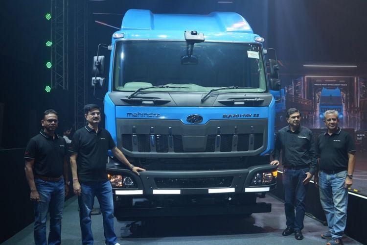 Mahindra Unveils BLAZO i-TRK