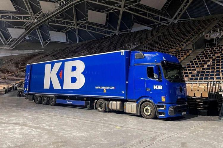 KRONE Delivers 60 Trailers to KB Event