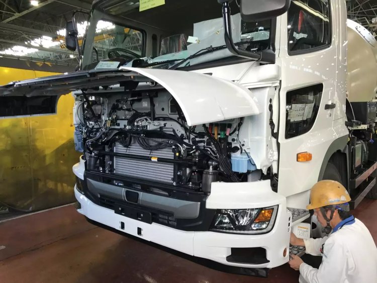 Ashok Leyland and Hino Motors to renew partnership for Euro VI Engines