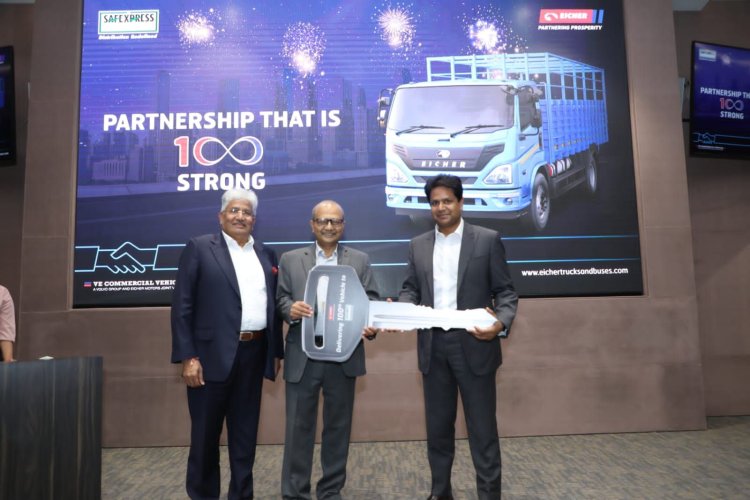 Eicher  delivers 5.5-tonne electric truck to Safexpress