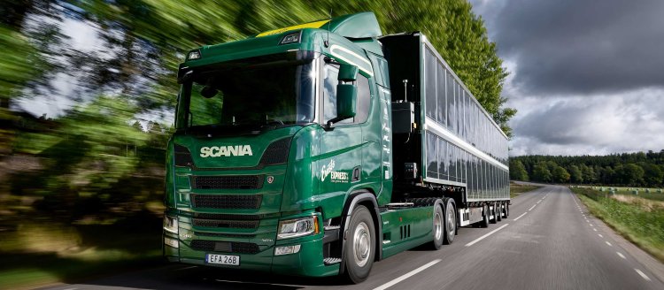 Scania tests solar-powered hybrid truck