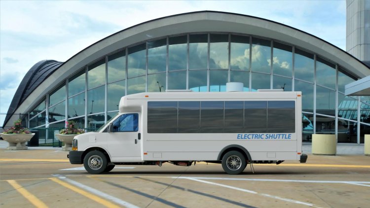 Lightning Emotors delivers ZEV4 shuttle buses to STL Airport