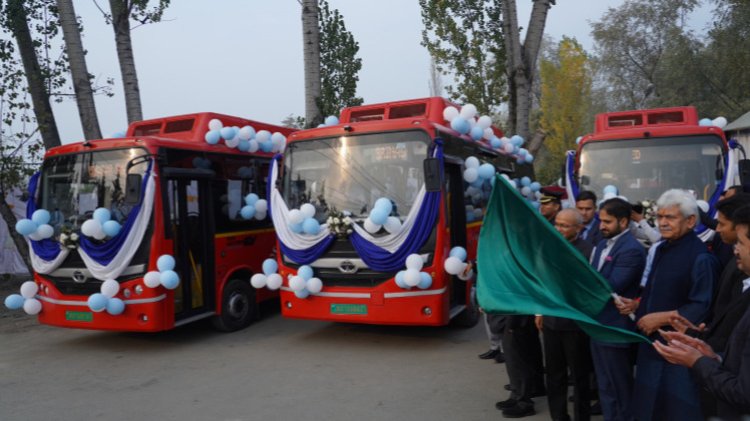 Tata Motors Delivers Electric Buses to Srinagar Smart City