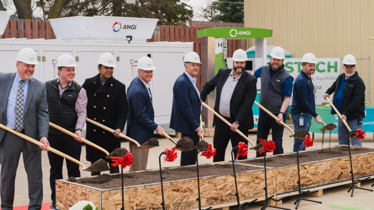 Angi Energy Systems starts building the Midwest's inaugural hydrogen refueling test facility.
