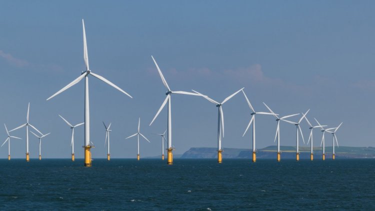 Hiab Secures EUR 5M Offshore Wind Crane Order