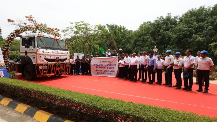 900,000th Commercial Vehicle Rolls Out from Tata Motors Lucknow Plant