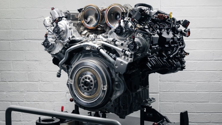 Bentley Unveils Ultra Performance Hybrid