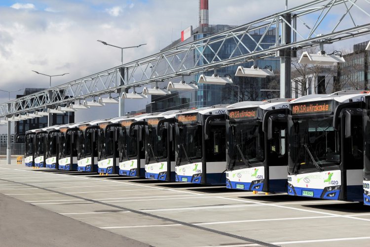 Cracow MPK Orders 37 Mild-Hybrid Buses from Solaris
