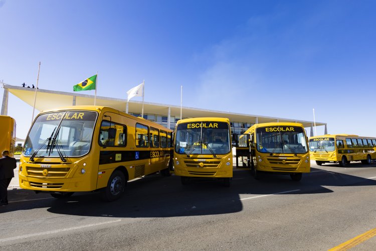 Iveco delivers First 100 Vehicles for Brazil's "Caminho da Escola" Program